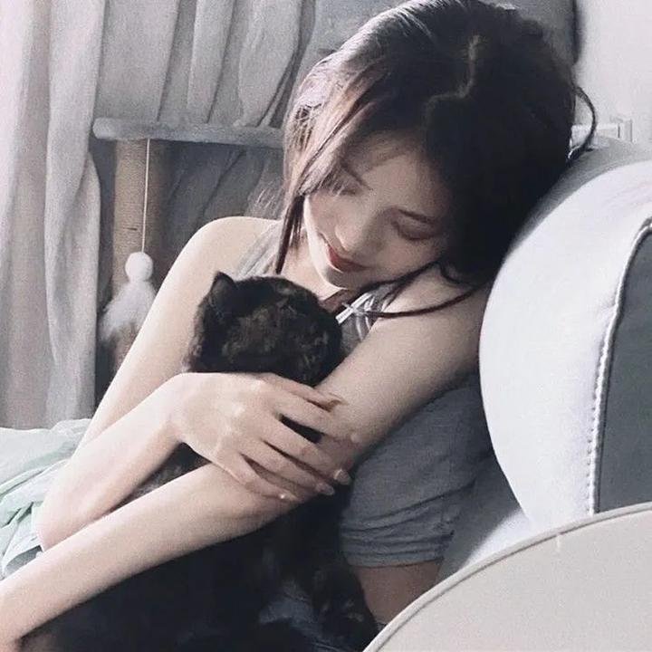 急诊男女泰版封面